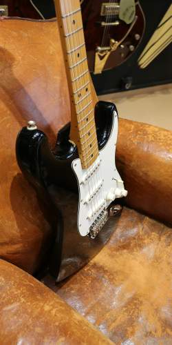 Squier Classic Stratocaster "Black Label Series" Black de 1993