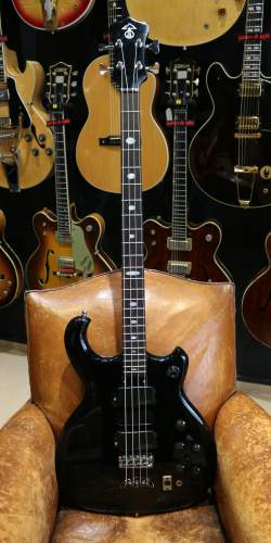 Alembic Serie II Black de 1985