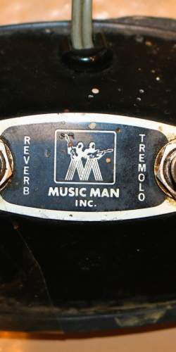 MusicMan 210 Sixty Five de 1977