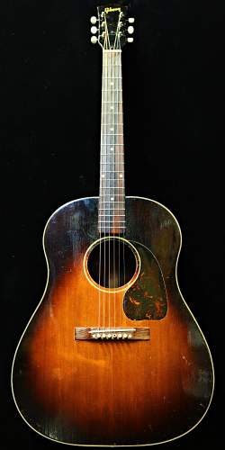 Gibson J-45 Sunburst de 1947