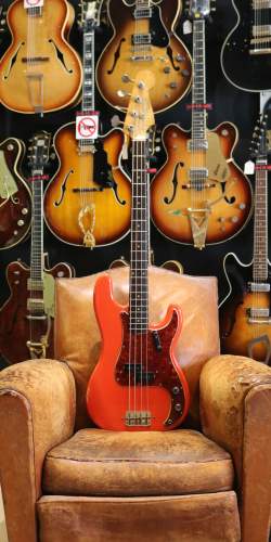 Fender Precision Bass Fiesta Red (Refin) de 1962