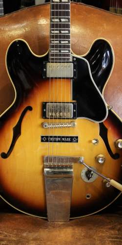 Gibson ES-345 TD Sunburst Maestro Tremolo de 1963