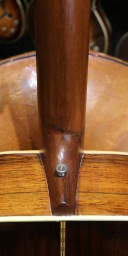 Martin D-28 Naturelle de 1957 (restaurée)