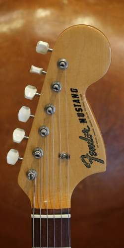 Fender Mustang Daphne Blue de 1967