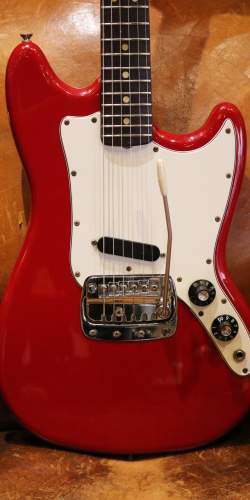 Fender Bronco Dakota Red de 1975
