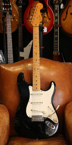 Fender Stratocaster "57 Reissue" Blackie 1988