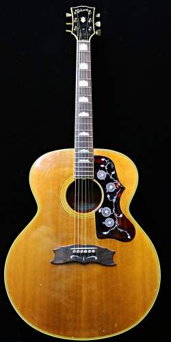 Gibson J-200 natural de 1973