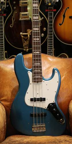 Fender Jazz Bass Lake Placid Blue (Matching Headstock) de 1966