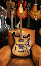Baldwin Vibroslim Sunburst de 1965