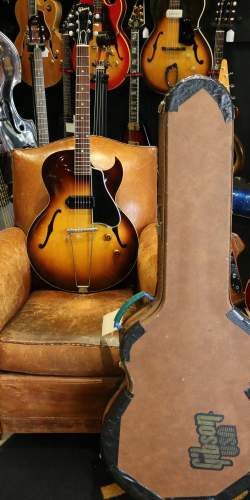 Gibson ES225 T Sunburst de 1956