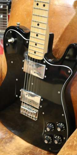 Fender Telecaster Deluxe Noire de 1974