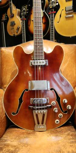 Favino Type EB-2 Caramel de 1965