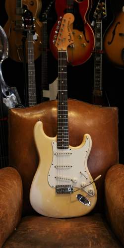 Fender Stratocaster Olympic White de 1975