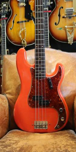 Fender Precision Bass Fiesta Red (Refin) de 1962