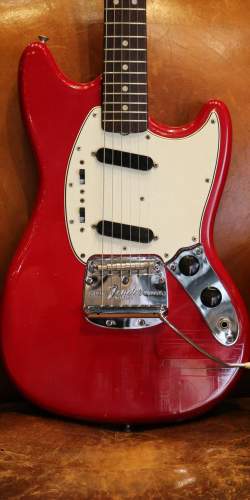 Fender Mustang Dakota Red de 1965