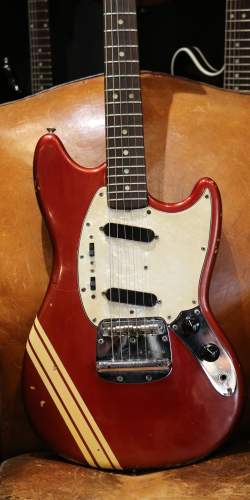 Fender Mustang Red Competition de 1973