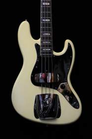Fender Jazz Bass Olympic White de 1976