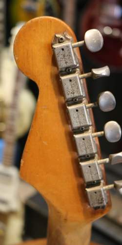 Fender Stratocaster Sunburst de 1964