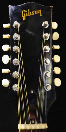 Gibson B-25-12 Sunburst de 1967