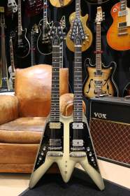 Jacobacci Flying V Double Manche Silverburst de 1981