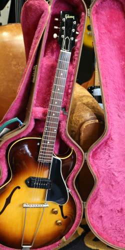 Gibson ES225 T Sunburst de 1956