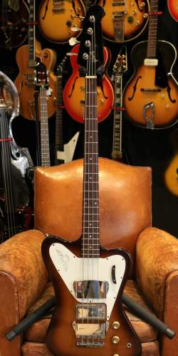 Gibson Thunderbird IV Non-Reverse Sunburst de 1967