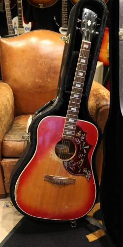 Gibson Hummingbird Cherryburst de 1978