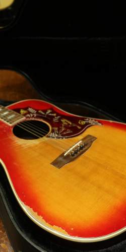 Gibson Hummingbird Cherryburst de 1978