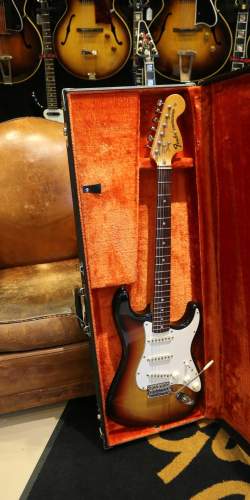 Fender Stratocaster Sunburst de 1974