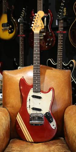 Fender Mustang Red Competition de 1973