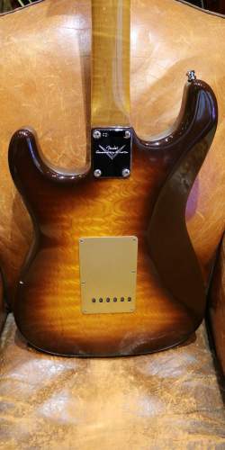 Fender Custom Shop Artisan Tamo Ash Stratocaster de 2018