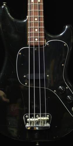 Fender Musicmaster Bass Black de 1976