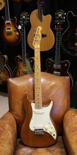 Fender Bullet S-2 Mocha Brown (Walnut) de 1982
