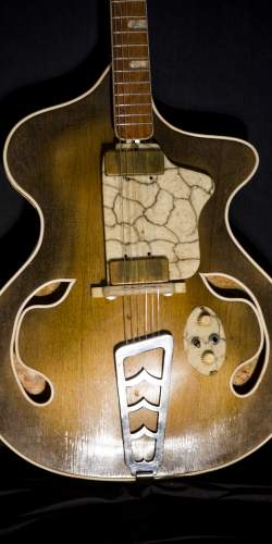 Collection de Wandre Guitares and Basses