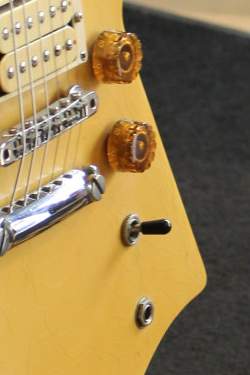 Gibson Explorer XPL Custom Shop Ivory de 1985