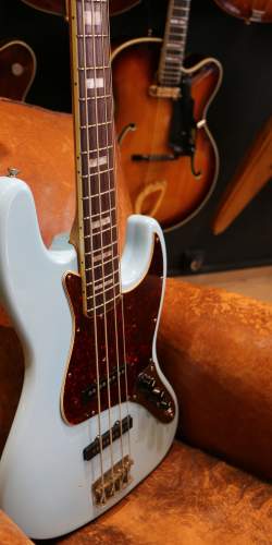 Fender Jazz Bass Daphne Blue de 1966