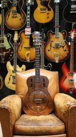 Dobro Recording King RM 998