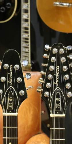 Jacobacci Flying V Double Manche Silverburst de 1981
