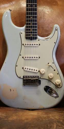 Fender Stratocaster Sonic Blue "L Serie" de 1963
