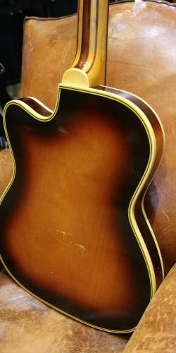 Roger "Electric Guitar" Sunburst de la fin des années 50