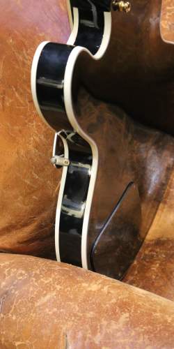 Gibson ES‑355 Lucille BB King Signature Black de 1990.