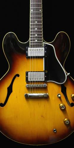 Gibson ES-335 Dot Sunburst de 1961