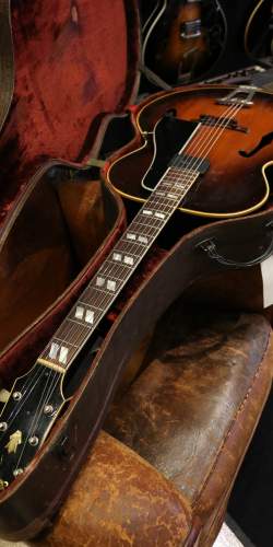 Gibson L7 Sunburst de 1947