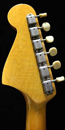 Fender Musicmaster Daphne Blue de 1966