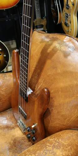 Travis Bean TB 2000 natural Koa de 1976-77