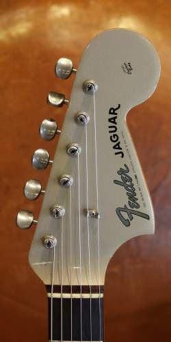 Fender Jaguar Série L Shoreline Gold de 1964