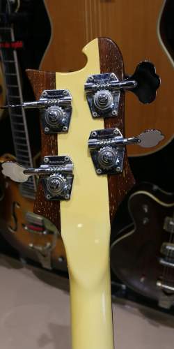 Rickenbacker 4001CS Chris Squire Signature Limited Edition Cream Colorglo de 1992