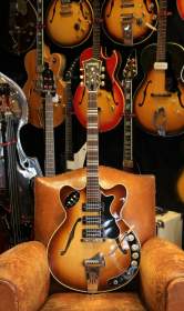 Hofner Verythin 4575 Tobacco Burst de 1960's