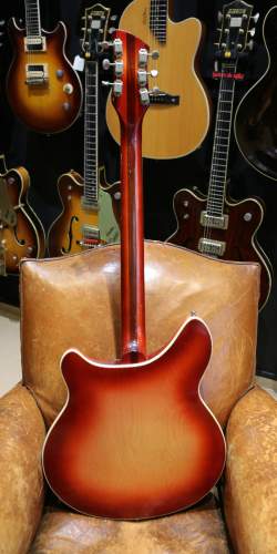 Rickenbacker 360 Fireglo de 1967