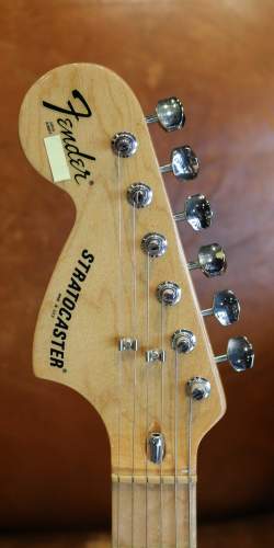 Fender Stratocaster Gaucher Sunburst de 1978